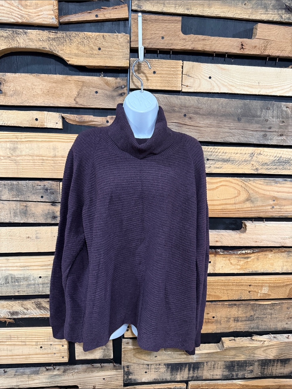 KUHL Women’s Solace Cowlneck Wool Blend  Ribbed Sweater In Raisin Size XL